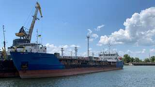 Ukraine seizes Russian tanker, frees crew after Moscow warns of 'consequences'