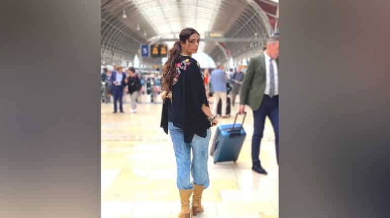 Tabu shares her first look from her next 'Jawaani Jaaneman'