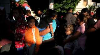 Mexico, Honduras agree to create 20,000 jobs and stem migration