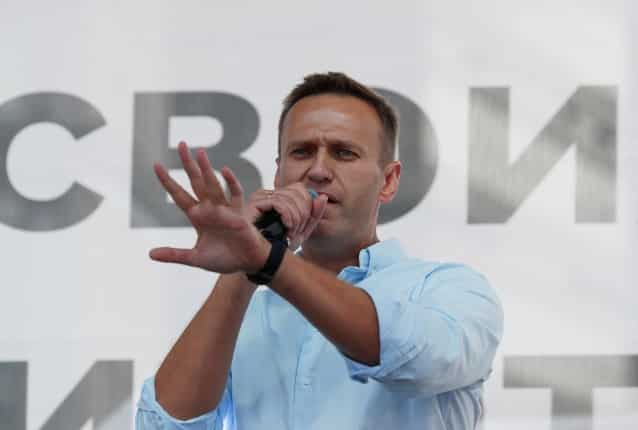 Russian authorities raid opposition leader Navalny's office