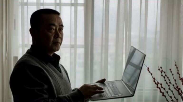 Huang Qi, China's first 'cyber-dissident', given 12-year jail term