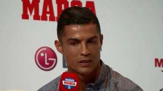 Cristiano Ronaldo receives award for career achievement