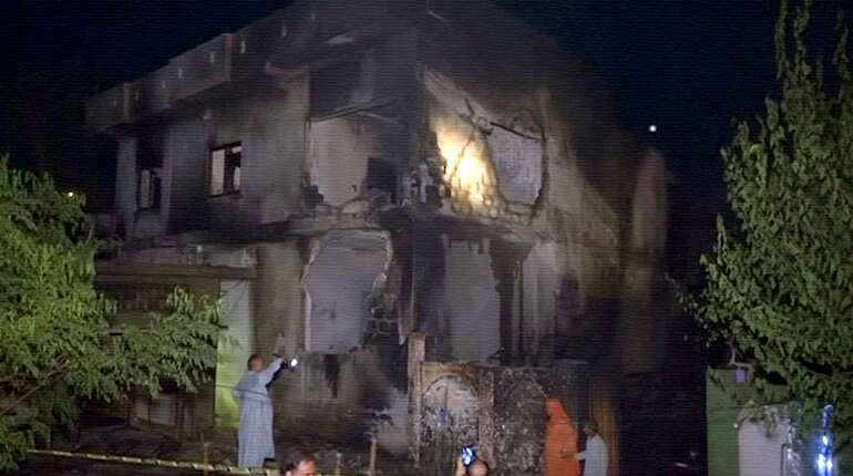 Death toll rises to 17 as Pakistani army plane crashes into residential area in Rawalpindi Death toll rises to 17 as Pakistani army plane crashes into residential area in Rawalpindi