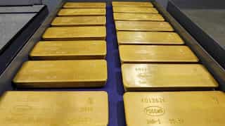 Gold steadies near more than 8-year peak as virus cases surge