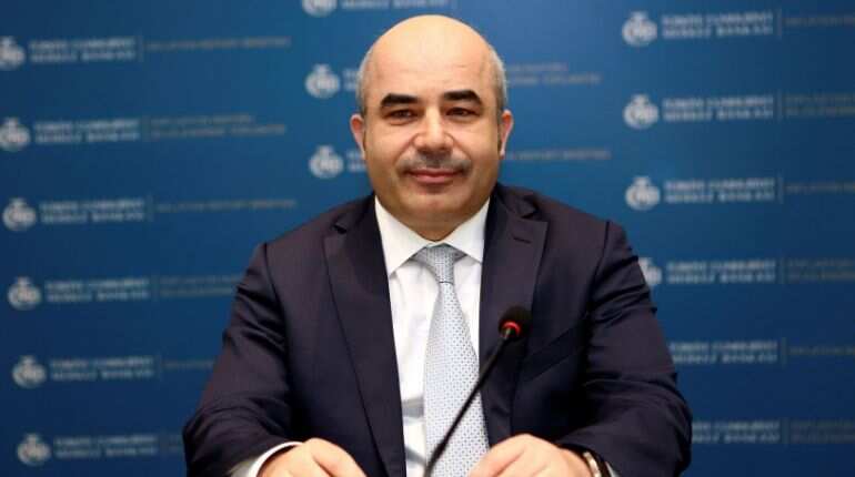 Turkey's cenbank trims inflation view, new head sees room for rate cuts