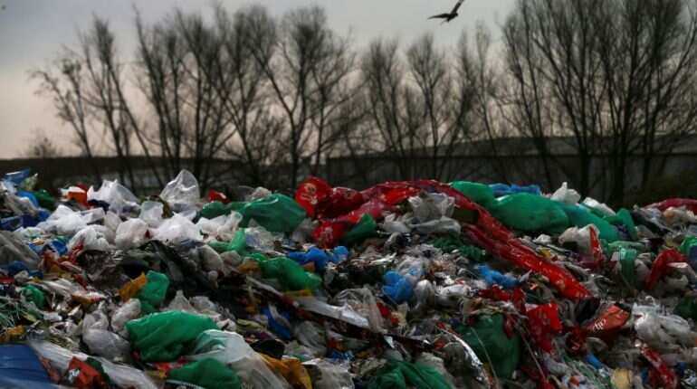 Tons of plastic in use worldwide