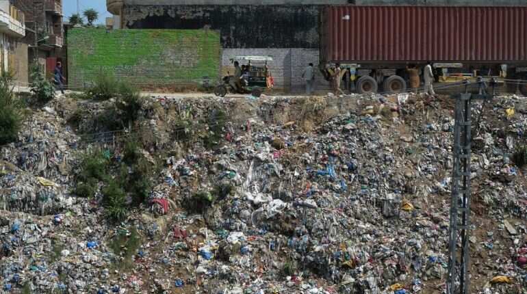 'I like plastic': Pakistan's toxic 'love affair' with waste
