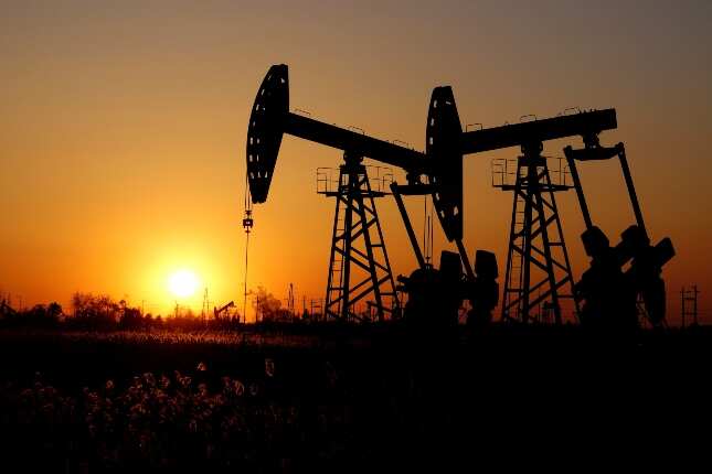Oil prices rebound more than 2% after plunging on Donald Trump's tariff plan Oil prices rebound more than 2% after plunging on Donald Trump's tariff plan