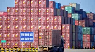 Plunging US imports push trade deficit to 3-year low in November
