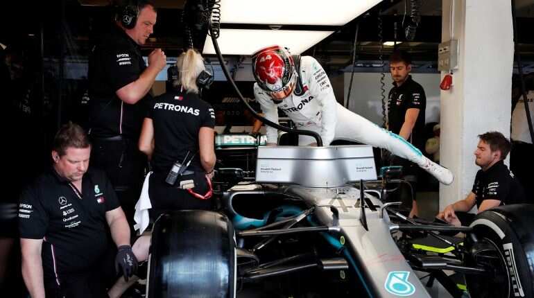 Lewis Hamilton fastest in final Hungarian practice