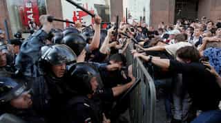 Russian police detain nearly 700 in opposition crackdown in Moscow