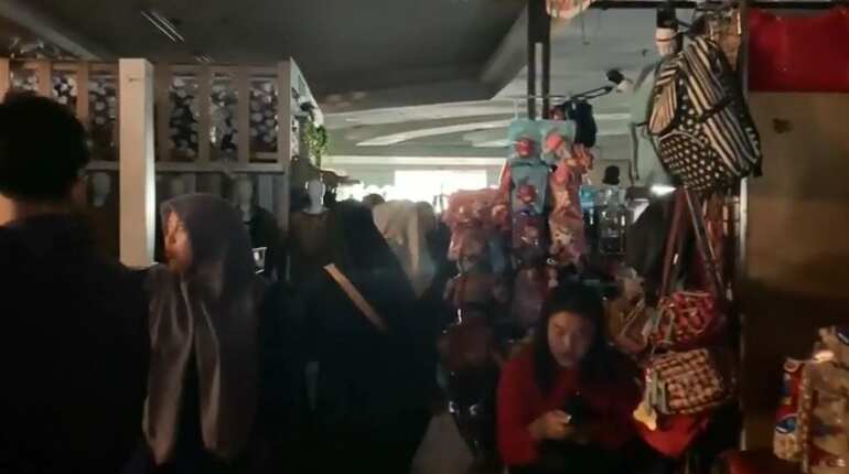 Indonesia capital hit by major power blackout