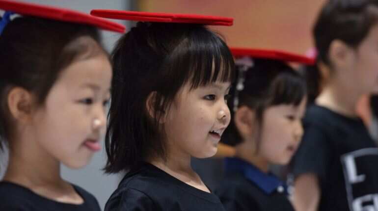 China's child modelling industry booms amid controversy China's child modelling industry booms amid controversy