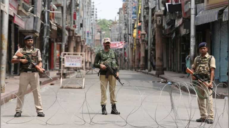Pakistan trying to present alarming picture by downgrading diplomatic ties: India