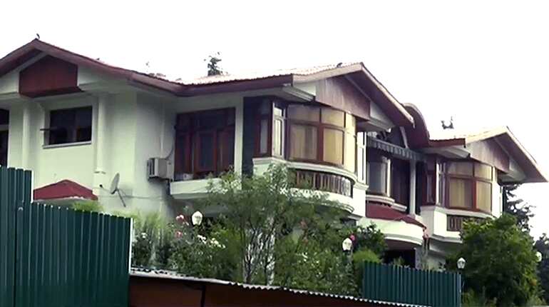 Former Jammu and Kashmir chief ministers may lose their official bungalows