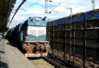 Samjhauta Express arrives in Delhi after Pakistan announces suspension