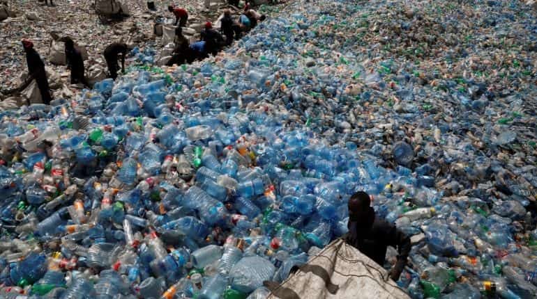 'Global scale deluge': Report reveals US is the world's biggest plastic polluter 'Global scale deluge': Report reveals US is the world's biggest plastic polluter