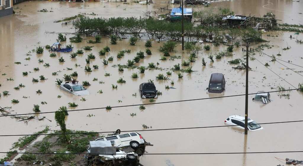 Typhoon Lekima affects more than 6 million people in China