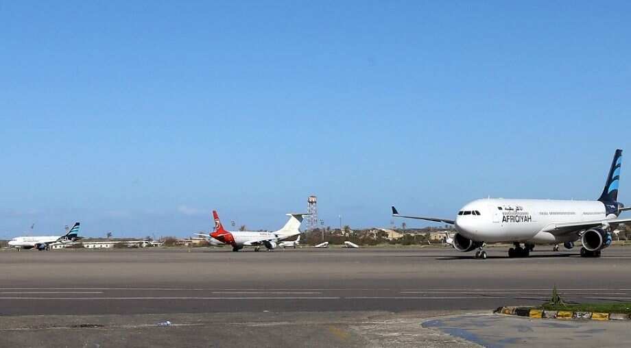 Rocket fire hits Libya airport, breaking Eid truce