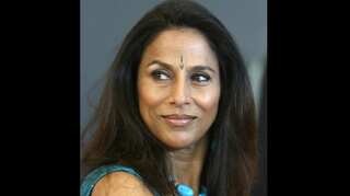 Shobhaa De rubbishes Basit's claims that he influenced her to write Kashmir article