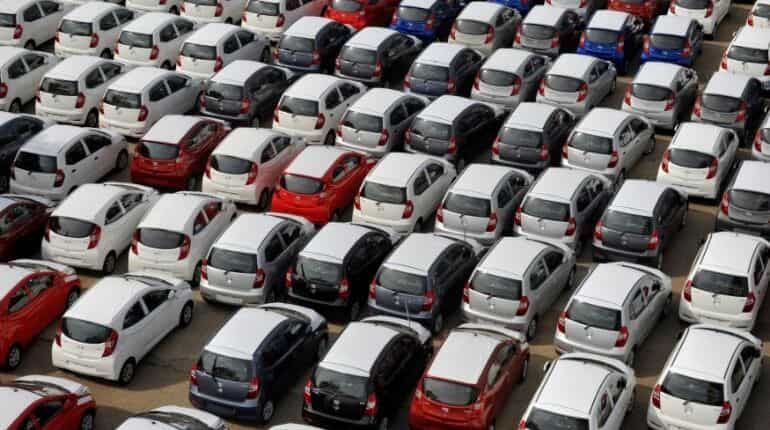 India's passenger vehicles sales sink for ninth month in July India's passenger vehicles sales sink for ninth month in July