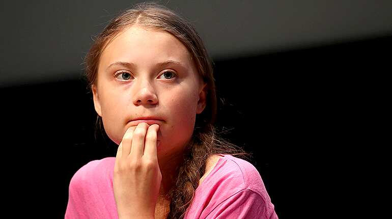 Climate campaigner Greta Thunberg prepares to sail to the US