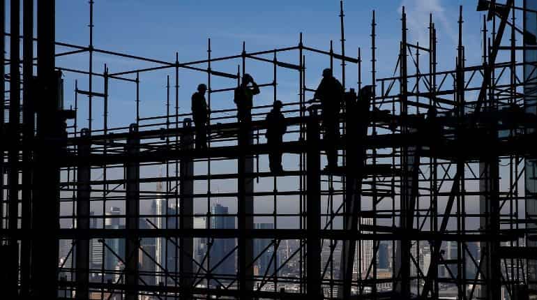 Shrinking German economy 'on edge of recession' as exports stutter