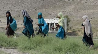 Afghan conflict displacing hundreds of thousands