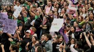 Hundreds of Mexican women protest police rape of a teenager