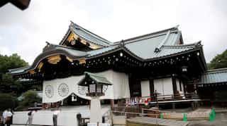 Japan shrine for war dead vandalised by man claiming to be Chinese