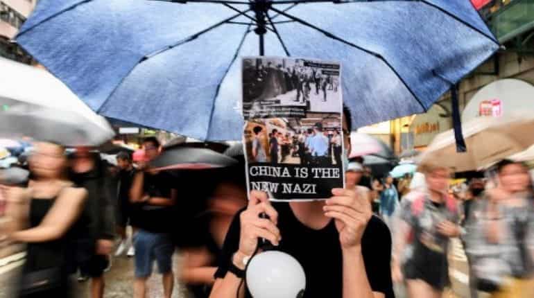 China lashes out at Taiwan over offer to Hong Kong protesters