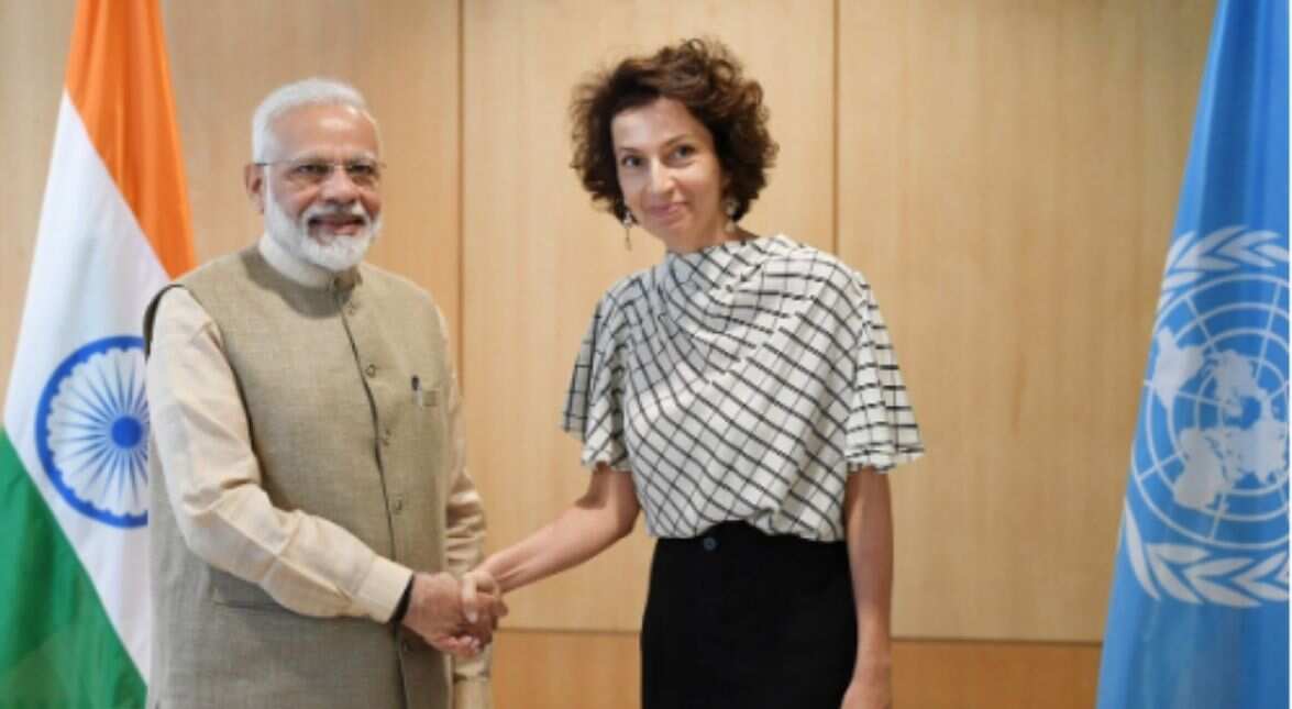 Modi meets UNESCO director