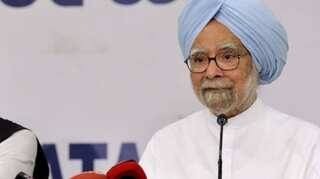 Former prime minister Manmohan Singh admitted to AIIMS