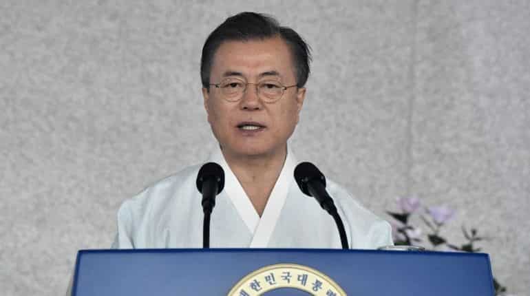 South Korean president invests in local firms fund amid Japan row