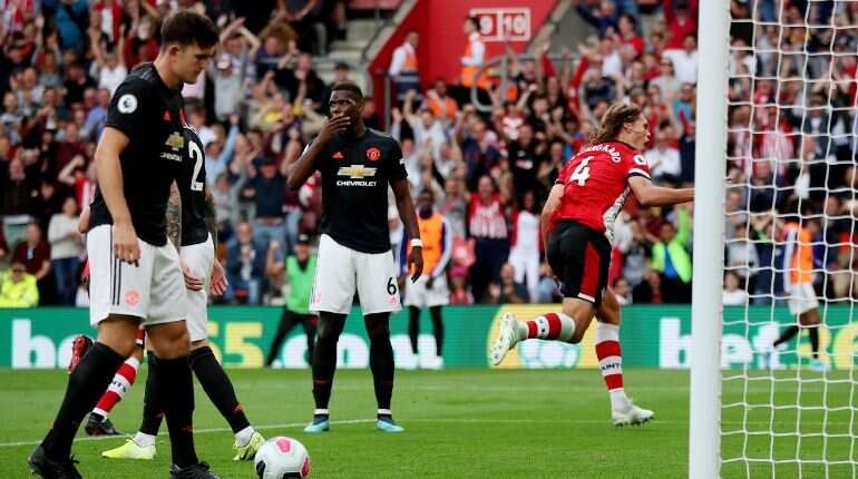 Solskjaer bemoans missed chances as Man Utd held by 10-man Southampton