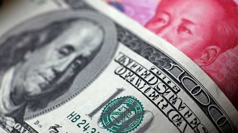 Dollar falls, oil-exporter currencies rise after Saudi attacks; yen firms