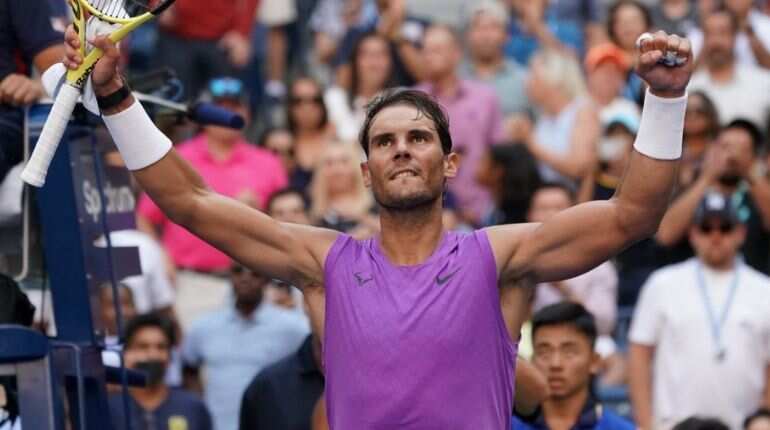 Nadal cruises into last 16