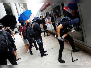 Hong Kong protesters hit pause in memory of September 11