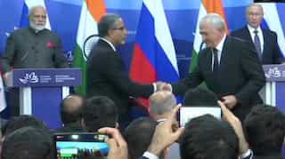 PM Modi, President Putin hold bilateral talks in Vladivostok; exchange MoUs