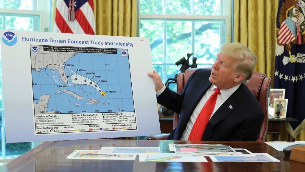 Sharpie-gate? Donald Trump shows apparently altered hurricane map