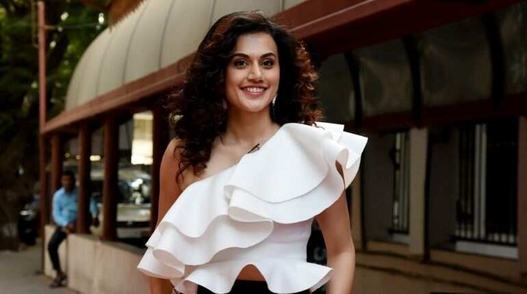 Taapsee Pannu gears up for Anubhav Sinha's 'Thappad'