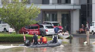 Japan: Tokyo cancels flights, trains ahead of Typhoon Faxai