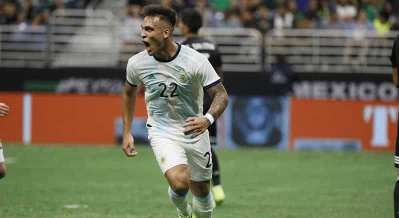 Martinez scores hat-trick as Argentina hammer Mexico 4-0