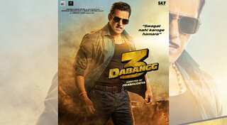 Salman Khan introduces Kichcha Sudeep as 'Dabangg 3' villain, see photo