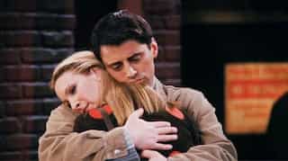 Lisa Kudrow reveals her struggle in playing Phoebe Buffay in 'Friends'
