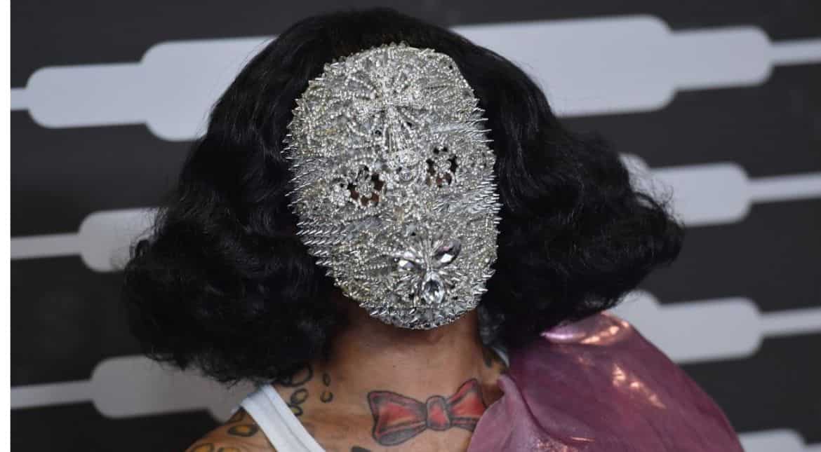 New York Fashion Week 2020 trends? Masks, social distancing and voting New York Fashion Week 2020 trends? Masks, social distancing and voting
