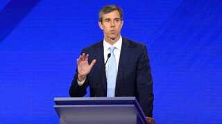 Republican threatens Democratic presidential hopeful over gun control