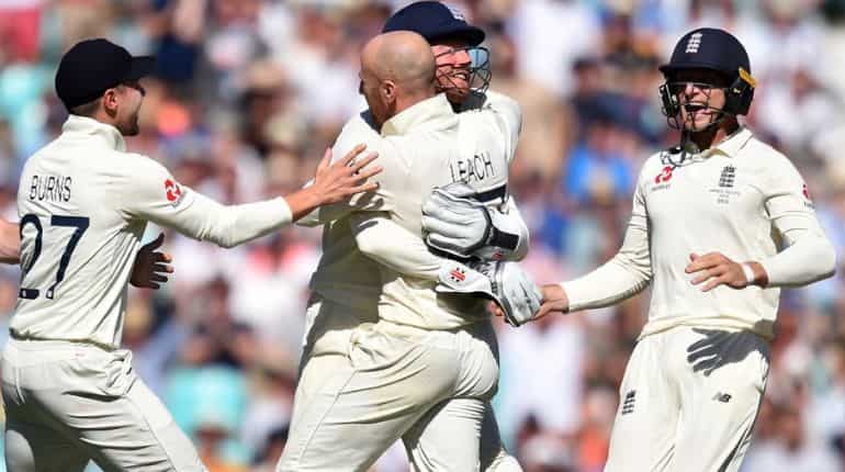 England set Australia target of 399 to win Ashes England set Australia target of 399 to win Ashes
