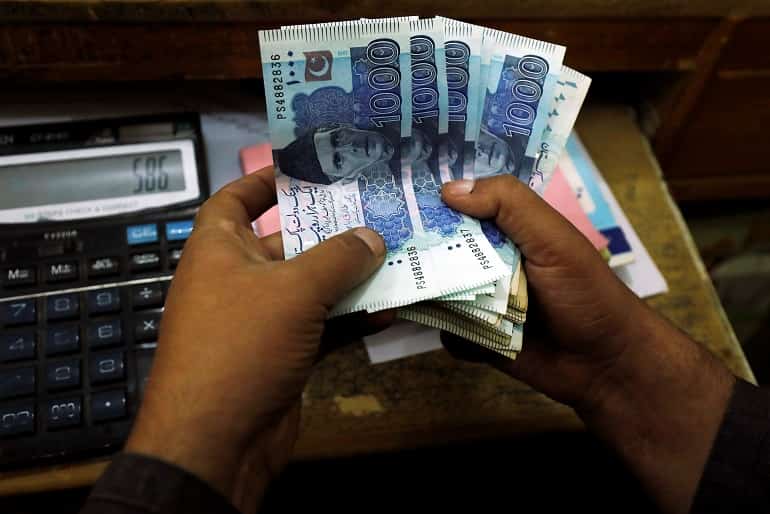 Pakistan hopes to meet fiscal deficit target set by IMF: Finance chief