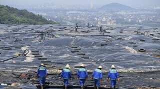 China to set stricter targets for polluting cities in heating season